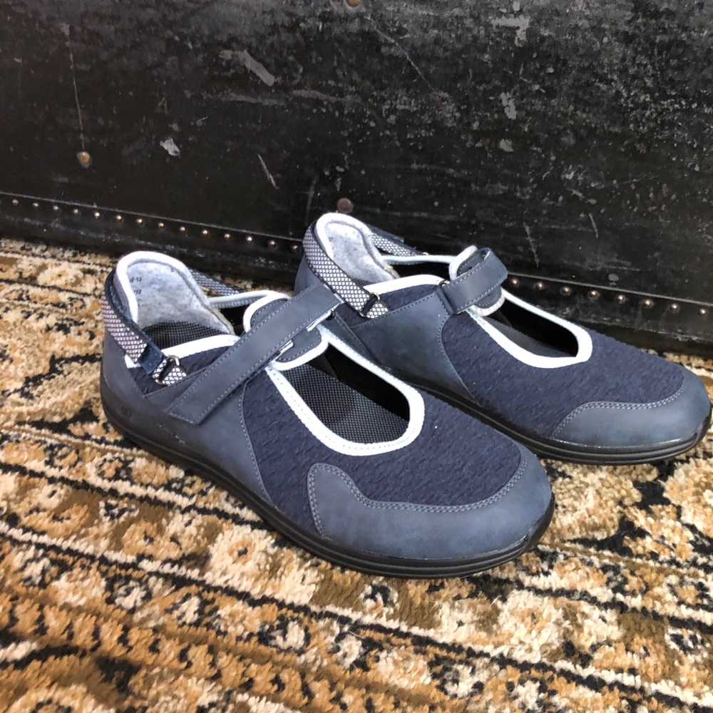 Drew Buttercup Mary Jane Sneakers View 4
